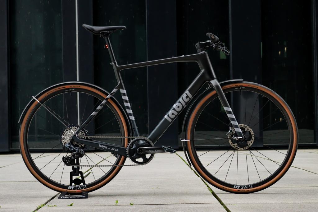 La Bici Endurance Disc Flat Bar Carbon custom build